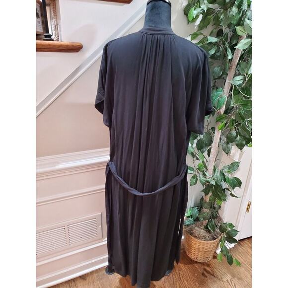 H&M Women's Solid Black 100% Viscose Half Sleeve Knee Length Dress Size Small - Picture 8 of 12